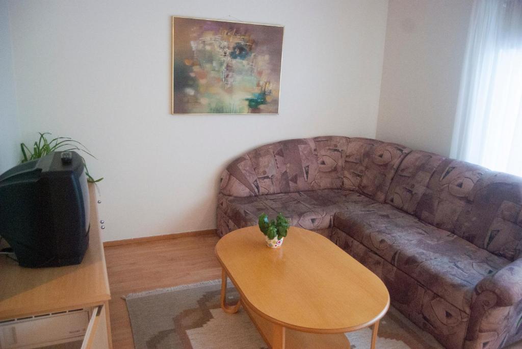 Nette Hotel Pärnu Quarto foto